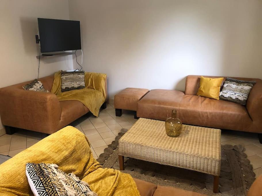 Maison Individuelle Laveissiere ภายนอก รูปภาพ
